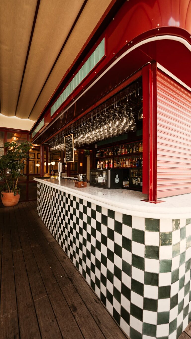 Instagram post from lafenomena_puerto. This post is in position 1.