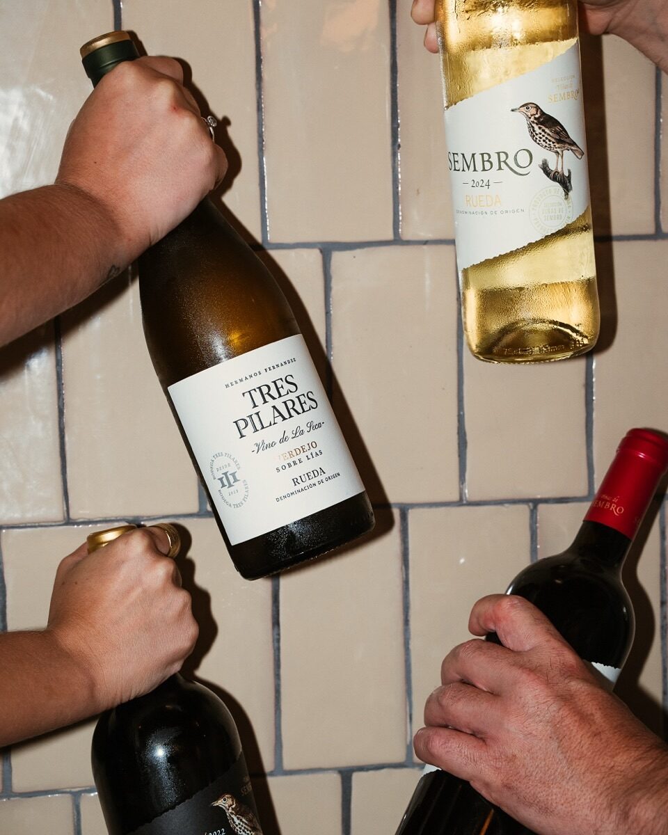 Instagram post from lafenomena_puerto. This post is in position 1.