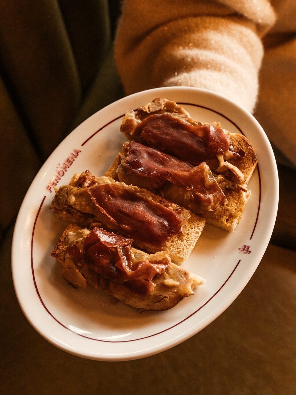 Instagram post from lafenomena_puerto. This post is in position 2.