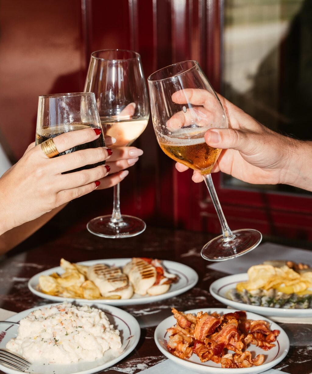 Instagram post from lafenomena_puerto. This post is in position 1.