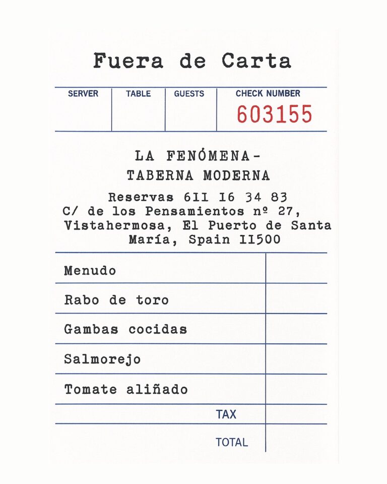 Instagram post from lafenomena_puerto. This post is in position 3.