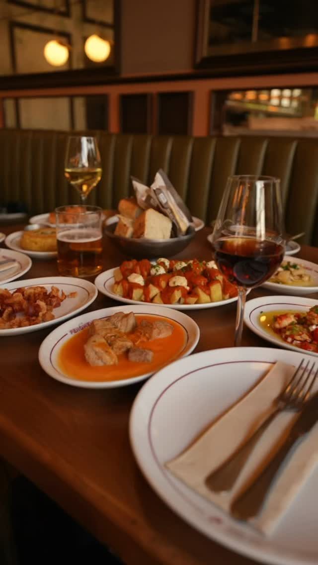Instagram post from lafenomena_puerto. This post is in position 1.